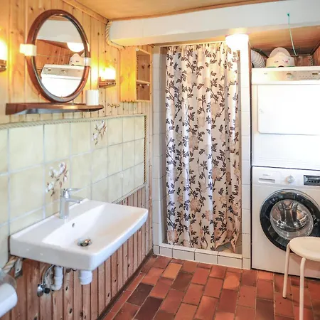 2 Bedroom Stunning In